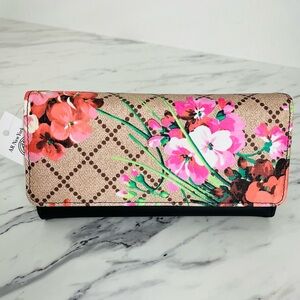 AR New York Floral Wallet